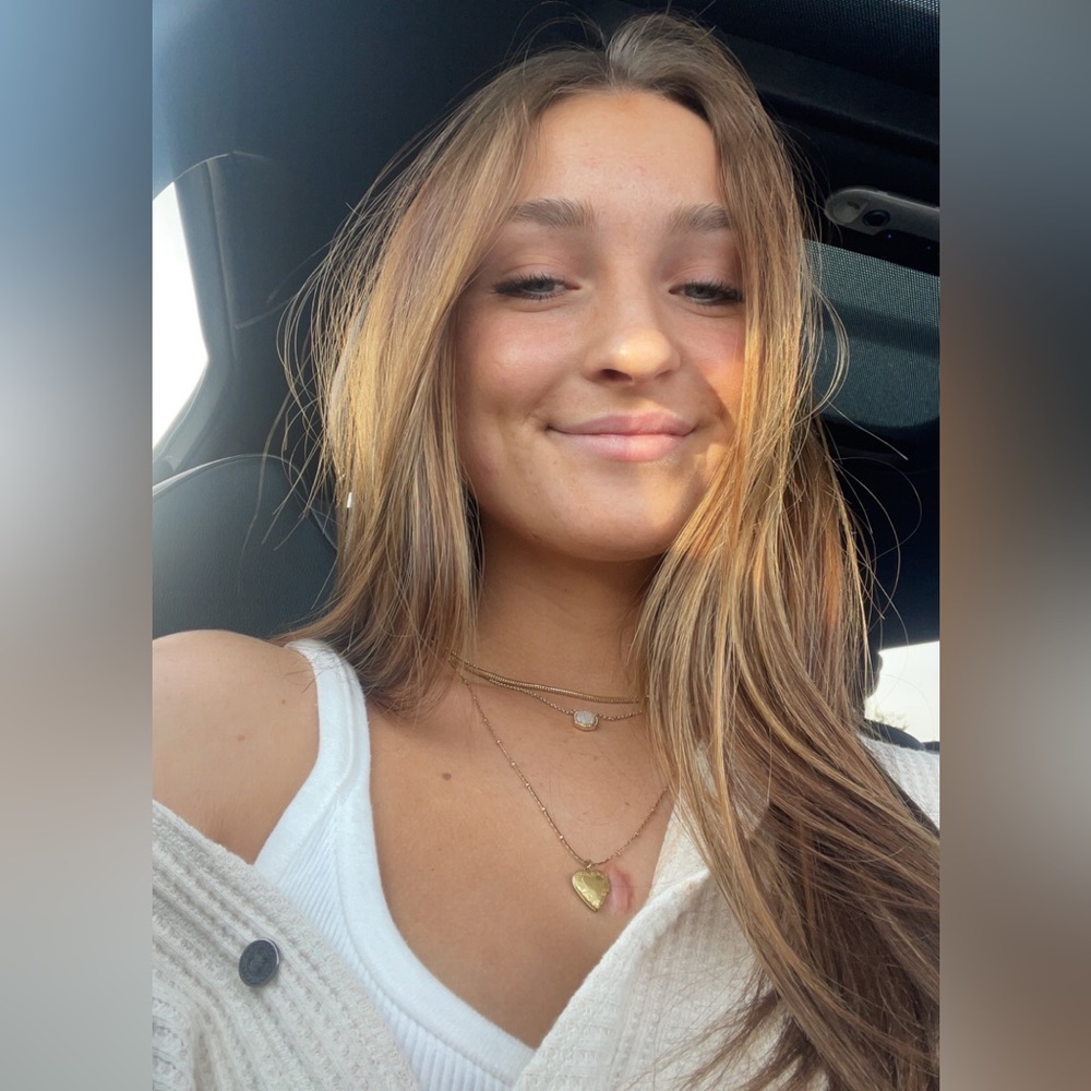 Meet your Posher, Anna